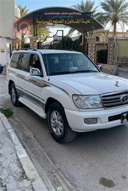 تويوتا لاندكروزر